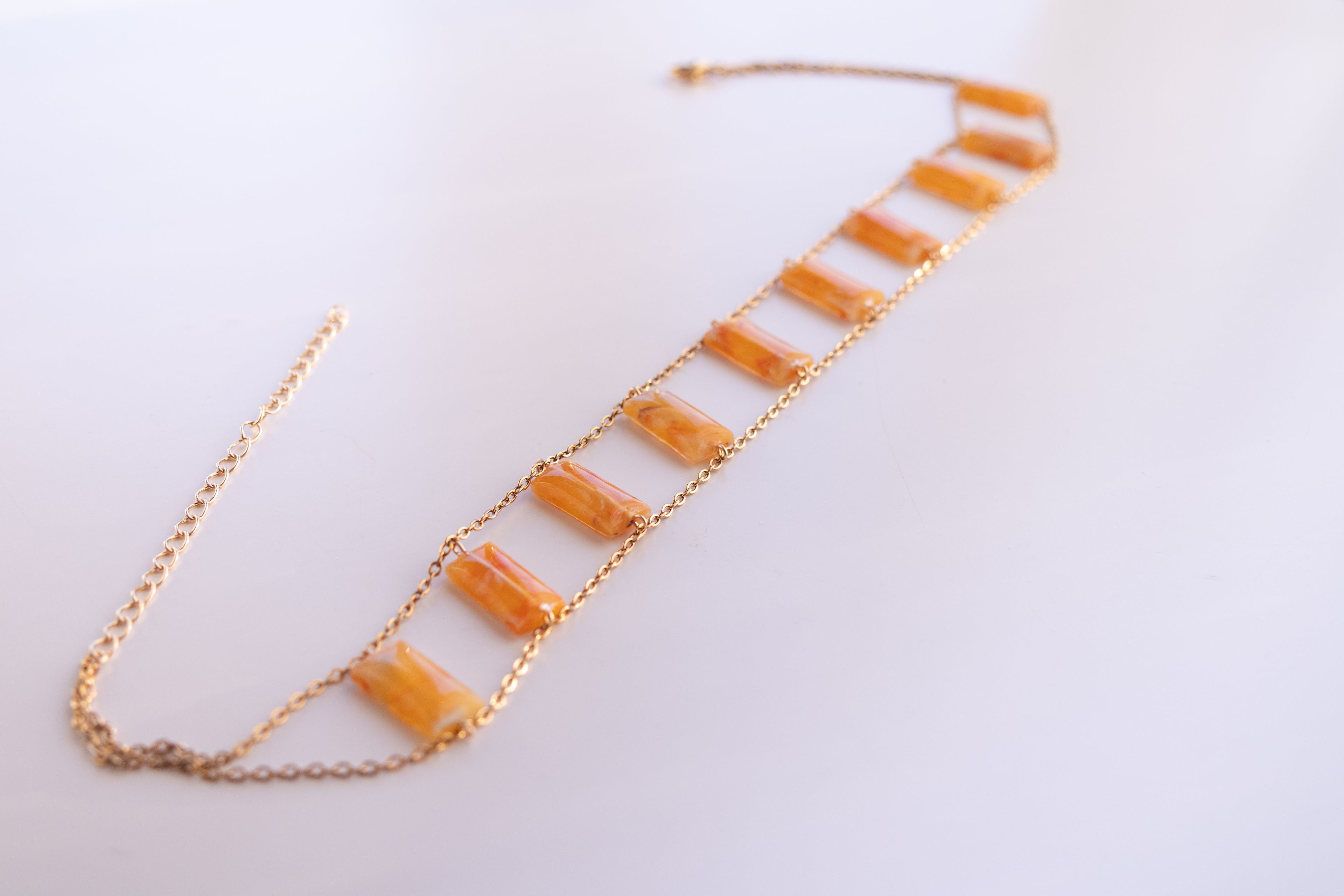 Collar Alba